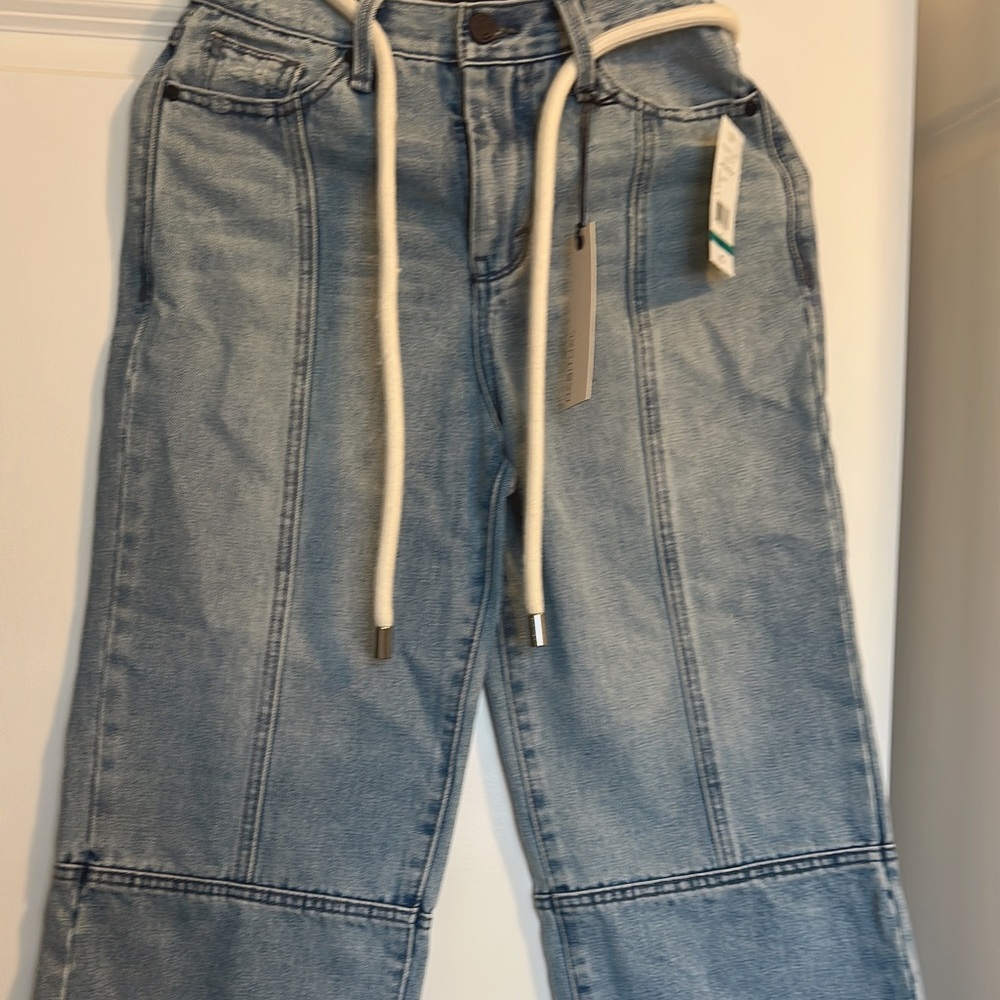 Brand: HABITUAL, size 24, 75% cotton, 18%polyester,7%rayon. NEVER Wore,NWT